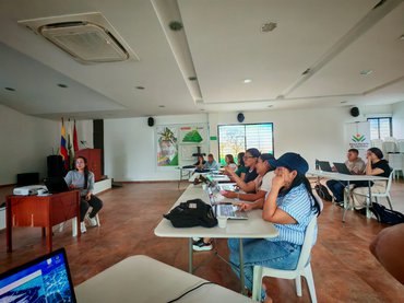 Sacfa Manejo del Programa SACFA de forma práctica: Instala, Aprende y Maneja ...